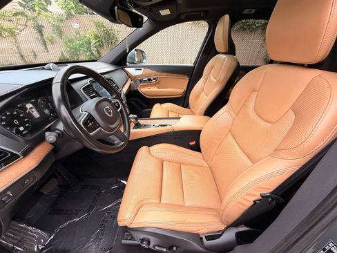 Used 2019 Volvo XC90 T6 Inscription w/ Advanced Package AWD/4WD image 14