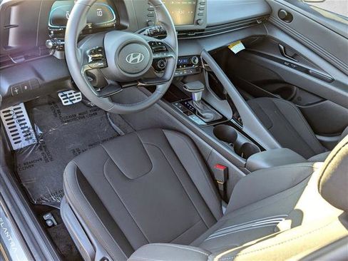 New 2026 Hyundai Elantra SEL Sport Premium image 3