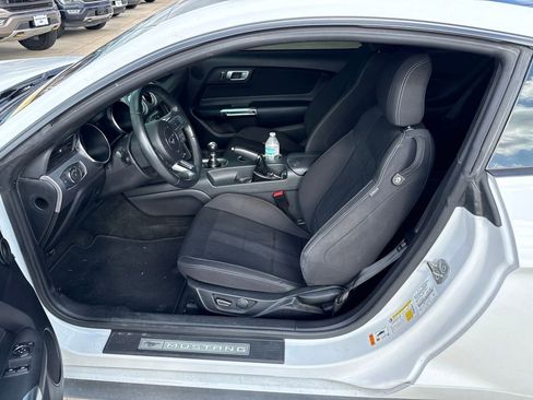 Used 2018 Ford Mustang GT w/ Equipment Group 301A RWD image 16