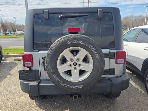 Used 2015 Jeep Wrangler Sport w/ Quick Order Package 24S image 3