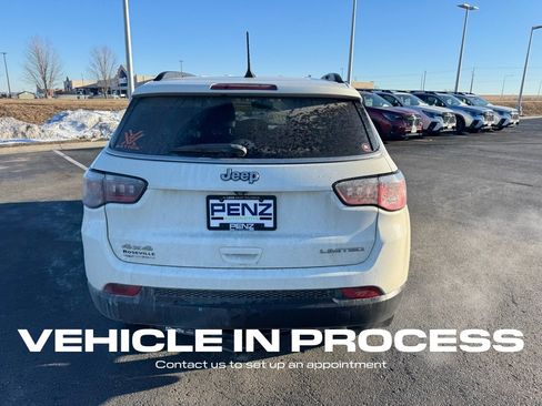 Used 2019 Jeep Compass Limited image 4