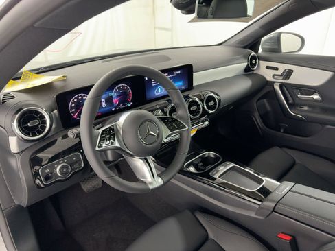 New 2026 Mercedes-Benz CLA 250 image 4