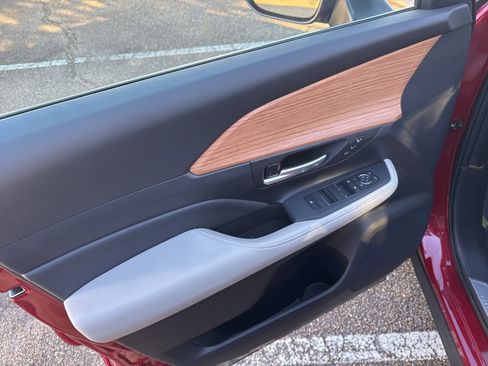 Used 2025 Toyota Grand Highlander FWD image 15