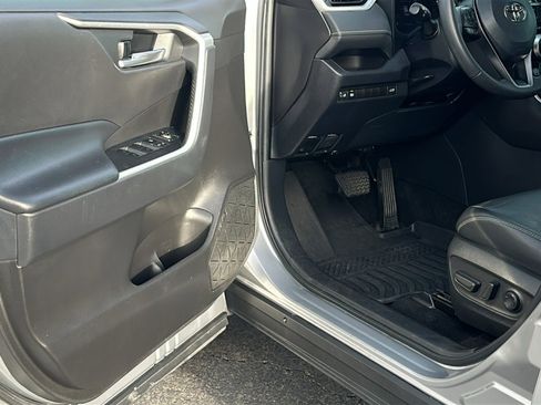 Certified 2023 Toyota RAV4 XLE Premium image 23