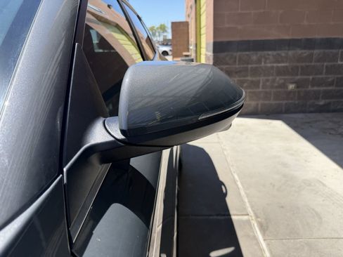 Used 2025 Hyundai Kona Limited FWD image 12