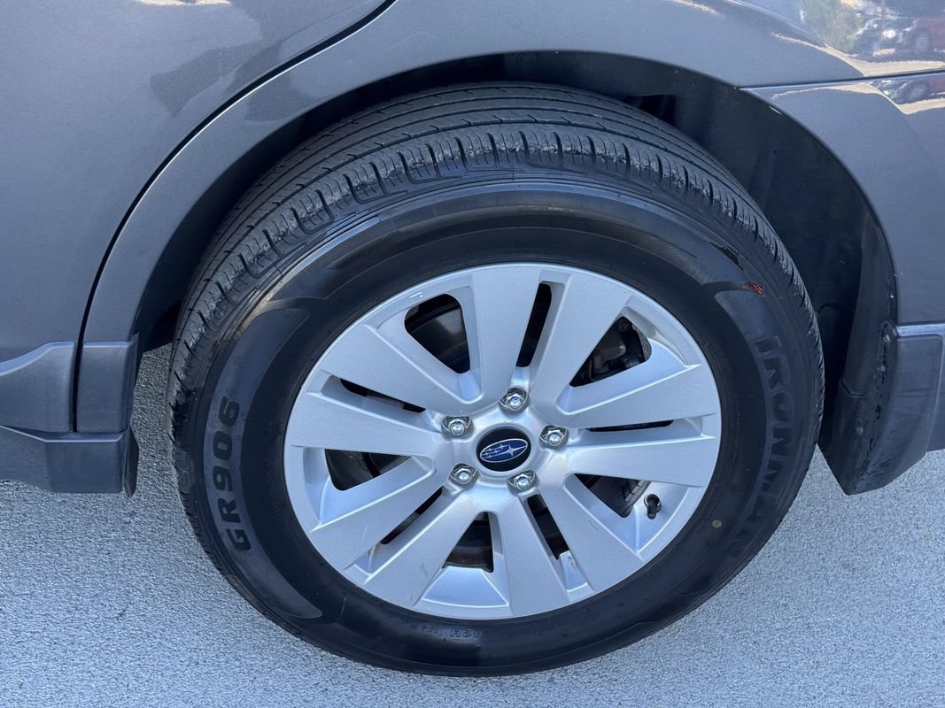 Used 2018 Subaru Outback 2.5i Premium AWD/4WD image 23