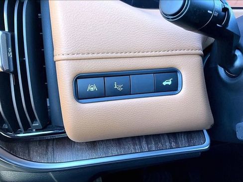 New 2026 Nissan Armada Platinum Reserve image 17