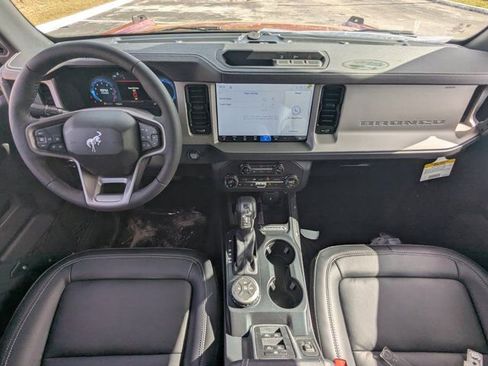 New 2026 Ford Bronco Outer Banks image 16