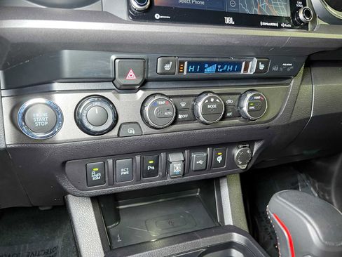 Used 2023 Toyota Tacoma TRD Pro image 40