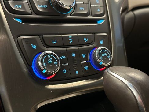 Used 2014 Buick Verano Leather image 16