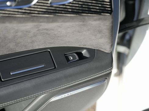 Used 2017 Audi RS 7 Prestige image 43