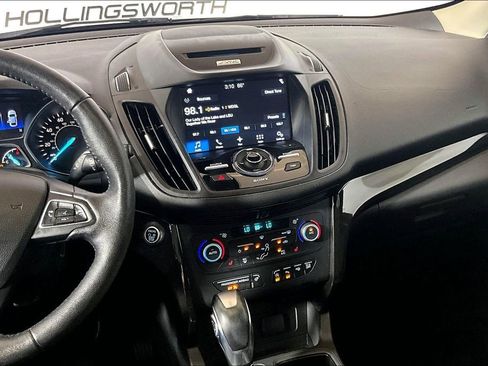 Used 2018 Ford Escape Titanium image 5