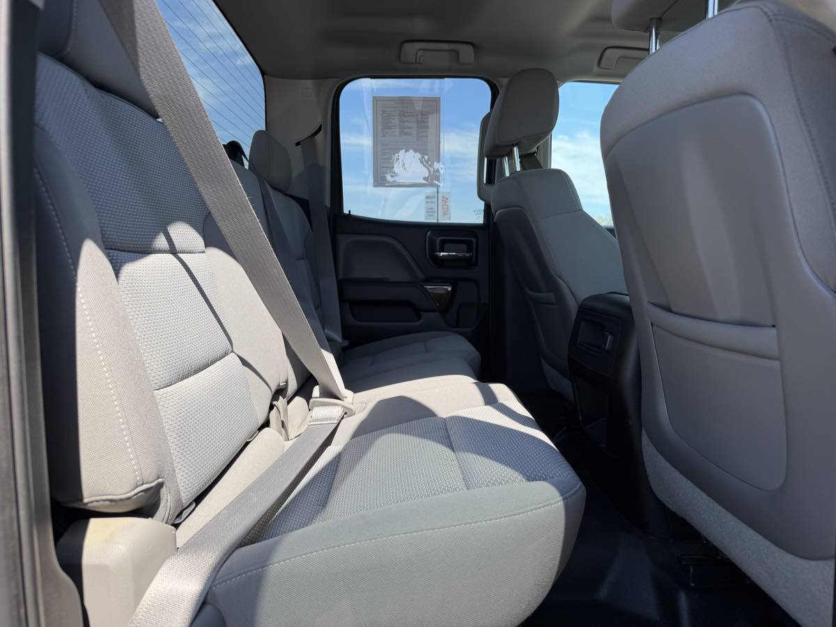 Used 2015 GMC Sierra 1500 SLE AWD/4WD image 12