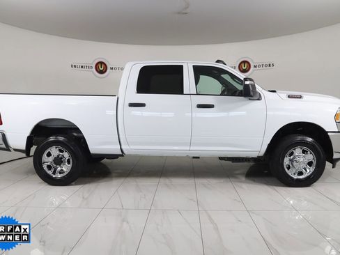 Used 2023 RAM 2500 Tradesman image 2