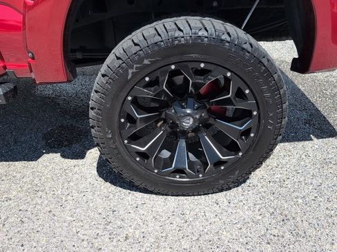 Used 2022 Ford F150 Lariat w/ Equipment Group 502A High image 14