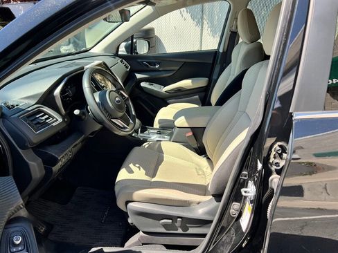 Used 2025 Subaru Ascent Premium AWD/4WD image 16
