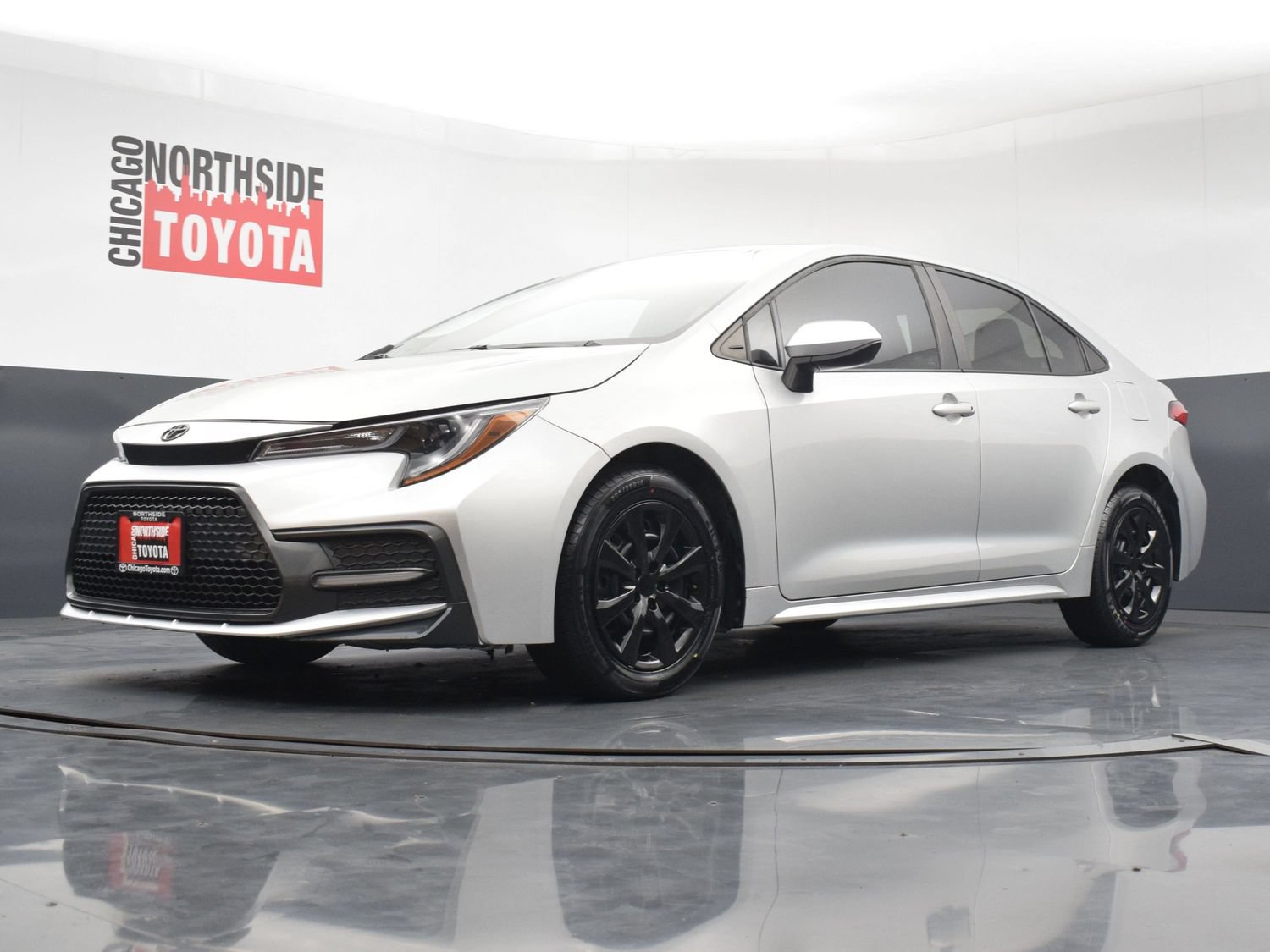 Used 2023 Toyota Corolla LE FWD image 30