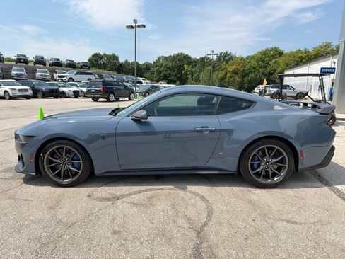 Used 2025 Ford Mustang Dark Horse RWD image 4