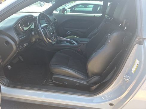 Used 2021 Dodge Challenger R/T Scat Pack RWD image 5