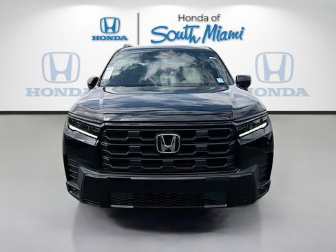 New 2026 Honda Pilot Sport image 2