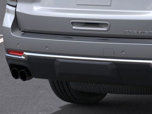 New 2026 Chevrolet Suburban Premier image 14