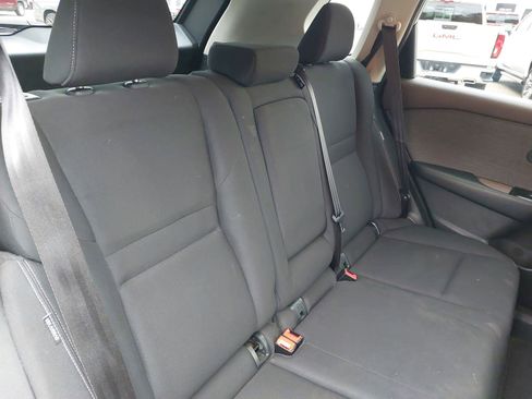 Used 2023 Nissan Rogue S image 11