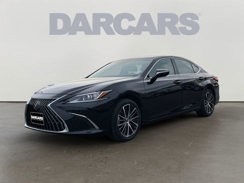 Certified 2023 Lexus ES 350 w/ Premium Package image 2