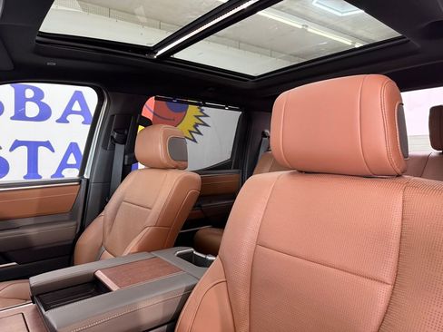 Used 2025 Toyota Tundra 1794 Edition image 9