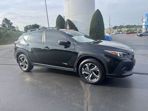 Used 2024 Subaru Crosstrek 2.0i Premium AWD/4WD image 1
