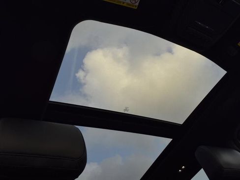 New 2025 Ford F350 Platinum w/ FX4 Off-Road Package image 24