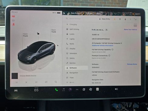 Used 2023 Tesla Model 3 Standard Range RWD image 2