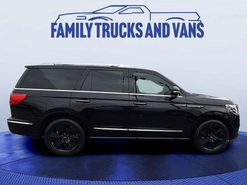 Used 2020 Lincoln Navigator Reserve AWD/4WD image 6