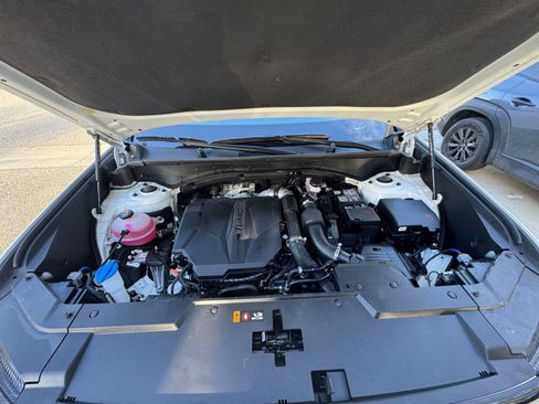 Used 2025 Hyundai Santa Fe SEL image 35