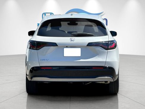 New 2026 Honda HR-V EX-L image 4