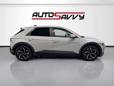 Used 2022 Hyundai Ioniq 5 SEL image 8