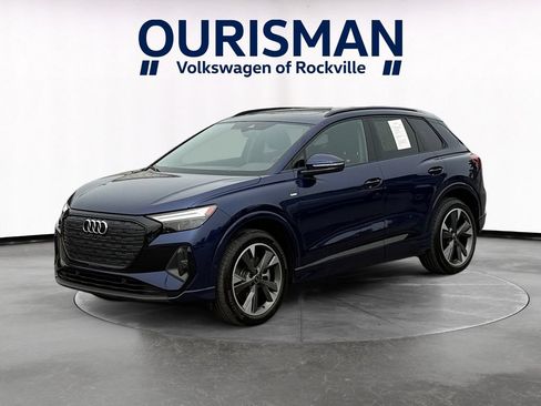 Used 2023 Audi Q4 e-tron Premium Plus w/ Premium Plus AWD/4WD image 2