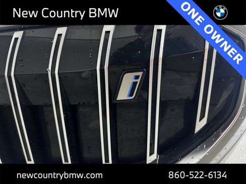 Used 2025 BMW i5 xDrive40 w/ Premium Package image 30