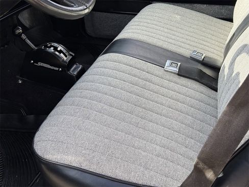 Used 1992 Chevrolet S10 Pickup image 18