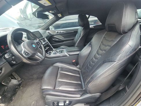 Used 2022 BMW 840i Convertible image 3