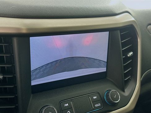 Used 2022 GMC Acadia Denali FWD image 22