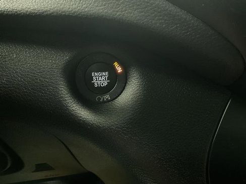 Used 2020 Jeep Cherokee Limited image 22