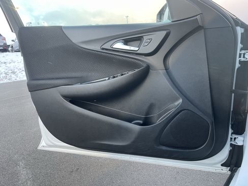 Used 2023 Chevrolet Malibu LT image 15