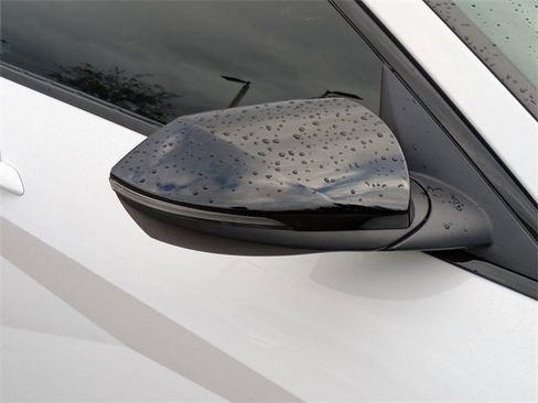 Used 2025 Hyundai Elantra N image 12