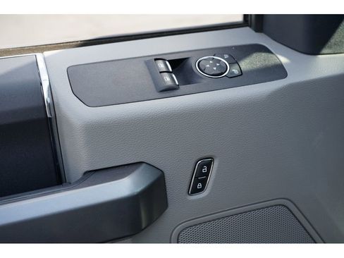 Used 2022 Ford F250 XLT image 17