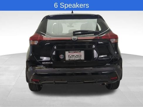 Used 2022 Nissan Kicks S image 5
