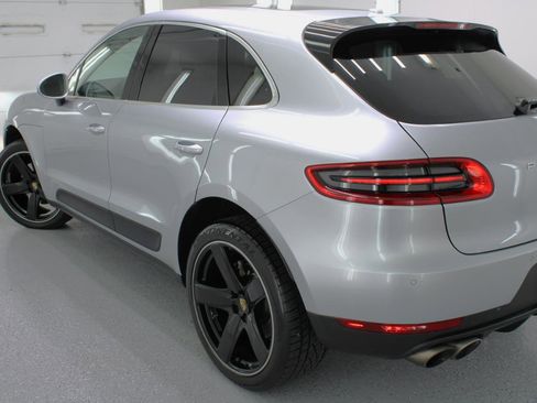 Used 2016 Porsche Macan S image 14