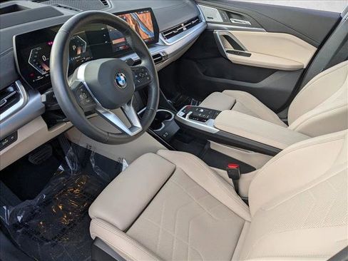 Certified 2025 BMW X2 xDrive28i w/ Premium Package image 10