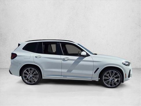 Used 2022 BMW X3 sDrive30i w/ M Sport Package 2 RWD image 4