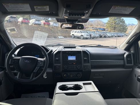 Used 2020 Ford F250 XL w/ Power Equipment Group image 18