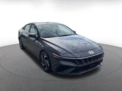 Used 2025 Hyundai Elantra SEL